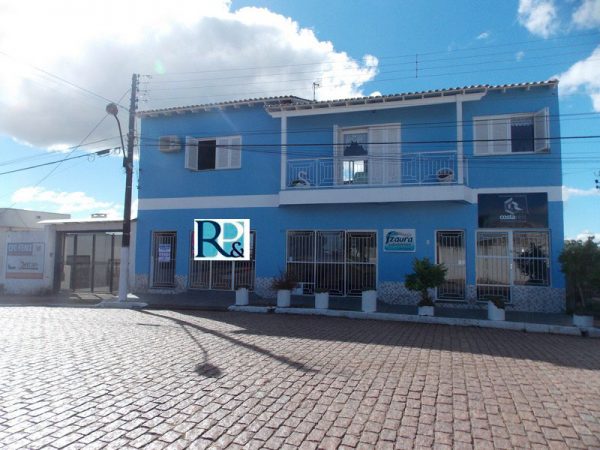 Prédio Residencial e Comercial