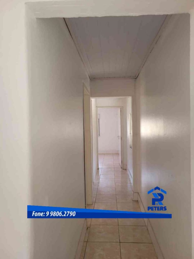 Casa de Alvenaria e 4 kitnets