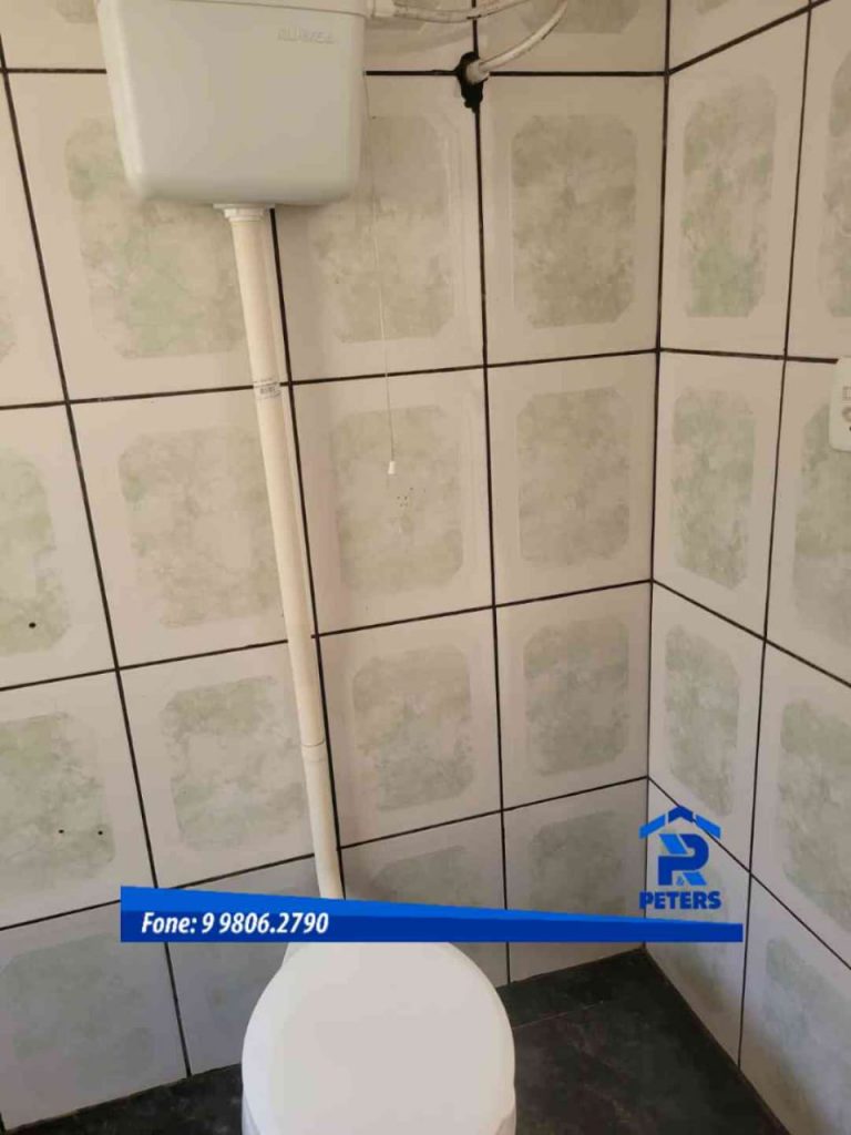 Casa de Alvenaria e 4 kitnets