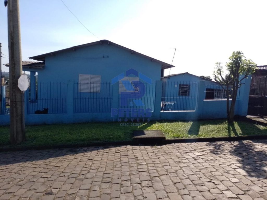 Casa em Ramiz Galvão