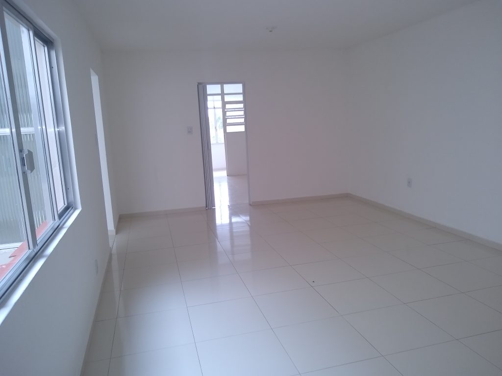Sala Comercial em rua central da cidade