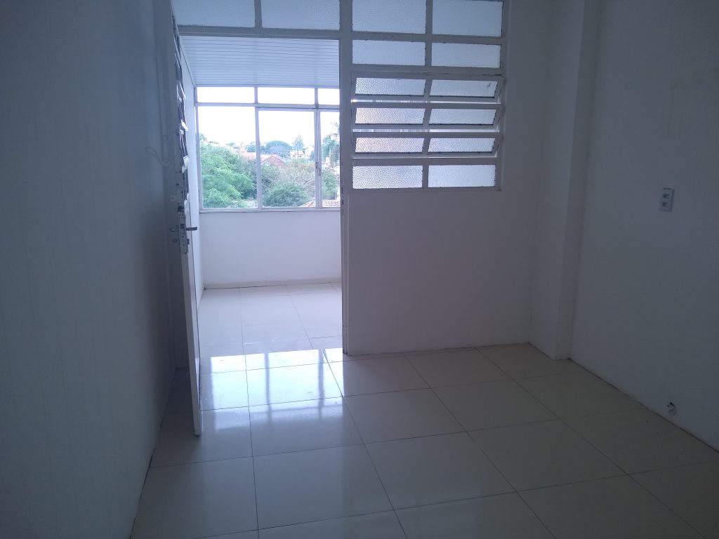 Sala Comercial em rua central da cidade