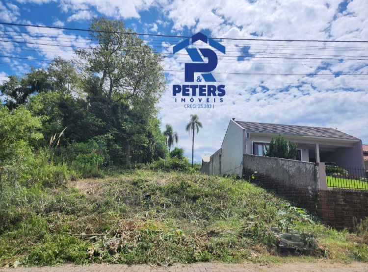 Terreno em Linha Santa Cruz