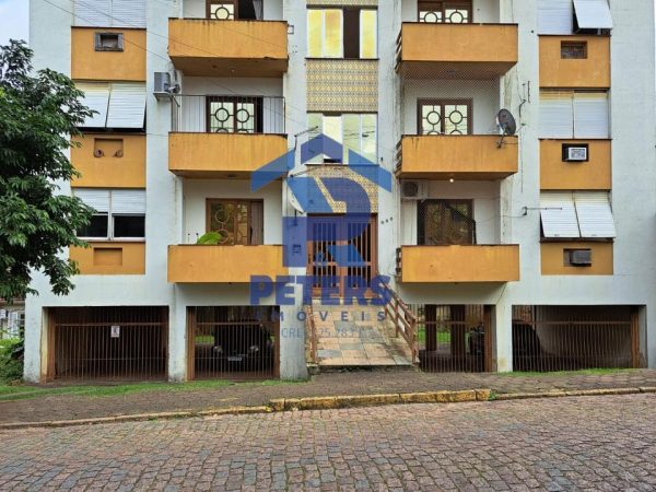 Aluga-se apartamento